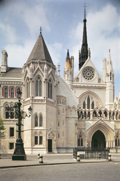 Zewnętrzny widok wejścia do Royal Courts of Justice, Londyn autorstwa Unbekannt Unbekannt