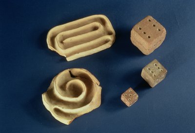 Gra w kości z piaskowca i labirynt z terakoty, Harappa, 2300-1750 pne autorstwa Unbekannt Unbekannt