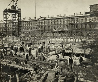 Budowa nowych biur rządowych, Great George Street, Westminster, Londyn, 24 września 1902 r., Wielka Brytania (zdjęcie czarno-białe) autorstwa Unbekannter Künstler