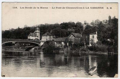 Ile de France, Val de Marne (94), La Varenne: brzegi Marny i most Chennevieres z zamkiem Rets - Pocztówka z lat 1910-1919 autorstwa Unbekannt