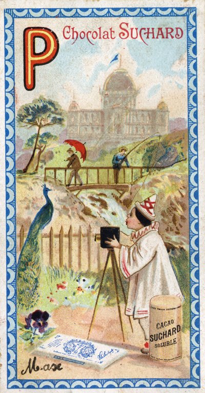 Litera P: pałac, pawilon, parasol, fotograf, most, wędkarstwo, paw, pensee. Rycina alfabetu pod redakcją Chocolata Sucharda, początek XX wieku. 24 chromatografie przedstawiające miejsca, postacie i przedmioty do odkrycia w autorstwa Unbekannt