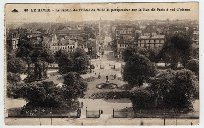 Normandia, Seine Maritime (76), Le Havre: ogród ratusza i widok na rue de Paris - Pocztówka koniec XIX-XX w. autorstwa William M. Timlin