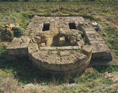 Stare ruiny bazyliki, Dolina Świątyń, Agrigento, Sycylia, Włochy autorstwa Benjamin Baud
