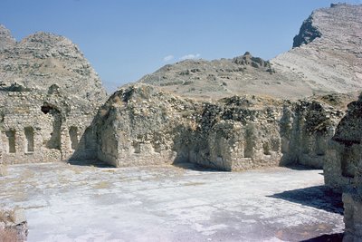 Ruiny Pałacu Króla Szapura I (241-72), Sassanian (zdjęcie) autorstwa Unbekannt