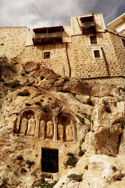 Syria – Sajdnaja. Klasztor Matki Bożej Saydnaya, AD 547 autorstwa Benjamin Baud