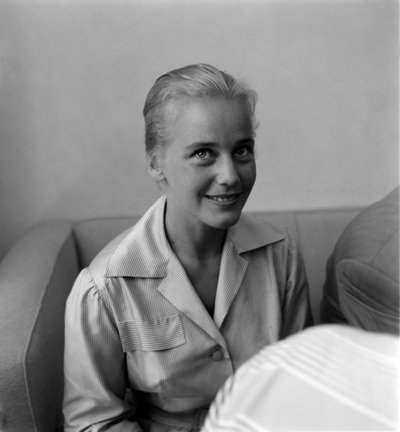 AKTORKA MARIA SCHELL NA XVII MIĘDZYNARODOWYM FESTIWALU FILMOWYM W WENECJI LIDO - 1956 autorstwa Unbekannt