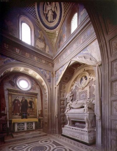 Kaplica Kardynała Portugalii, fragment ołtarza i grobowca autorstwa Antonio Rossellino (1427-79) (foto) autorstwa Unbekannt
