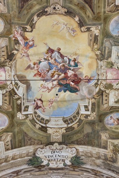 Widok na sklepienie z freskami sali Teatini, Chiesa di San Vincenzo, Piacenza, Emilia-Romania, Włochy (zdjęcie) autorstwa Unbekannter Künstler
