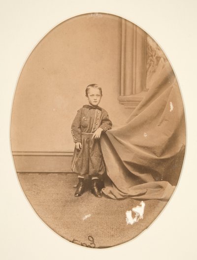 Portret stojącego chłopca autorstwa Unknown