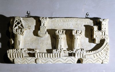 Płaskorzeźba przedstawiająca stary port w Pizie. Dostrzegamy łańcuchy blokujące dostęp do portu, odebrane przez Genuę jako trofeum po bitwie pod Melorią przeciwko Korsyce. Genua, Muzeum Marynarki Wojennej Pegli. 1290. autorstwa Unknown artist