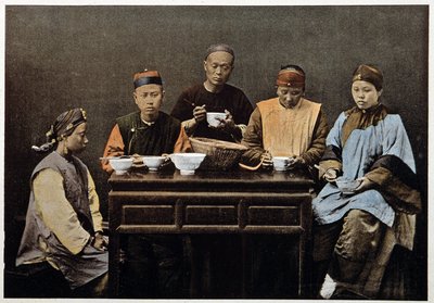Chińskie jedzenie rodzinne - fotochrom, koniec XIX wieku. autorstwa Unknown artist