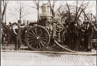 Pompa strażacka nowojorskiej straży pożarnej 1909. autorstwa Unknown artist