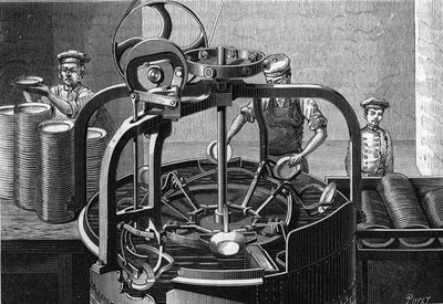 Instalacja mechaniczna Restauratora Pana Marguery w Paryżu: automat do mycia talerzy. Operator umieszcza brudną płytę w maszynie prawą ręką i usuwa czyszczoną płytę lewą ręką. Grawerowanie w „La autorstwa Unknown artist