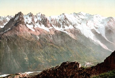 Widok na Mont Blanc: łańcuch Mont Blanc około 1890 r. autorstwa Unknown artist