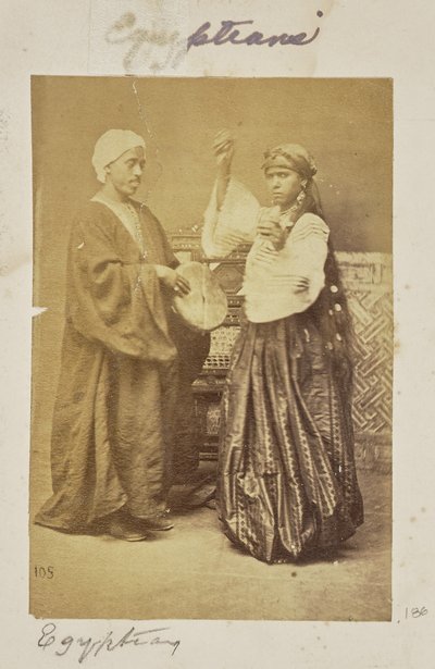 [Portret grupowy muzyka i tancerza]. autorstwa Unknown artist