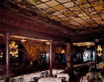 Widok wnętrza restauracji Chez Maxim
