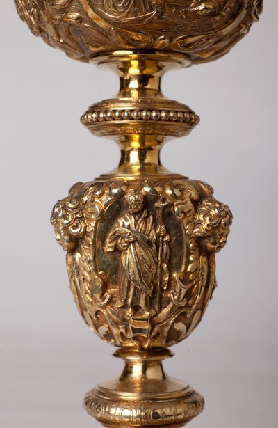 Kowalstwo. Kielich. Dar kanonika A. Le Vaillanta de la Bassarderie, dziekana kapituły katedralnej 1726-1758. XVIII wiek. Szczegół. autorstwa Unknown artist