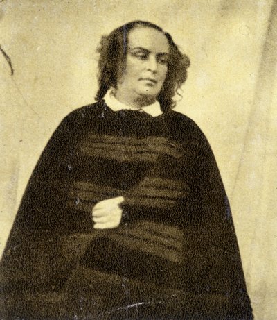 Pani Victor Hugo, wciąż ubrana na czarno od śmierci córki Leopoldine autorstwa Unknown artist