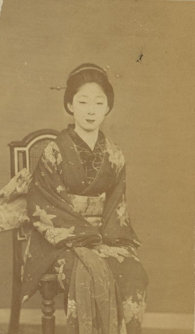 [Siedząca Japonka] autorstwa Unknown artist