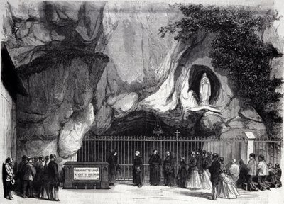 Widok na jaskinię Lourdes w Wysokich Pirenejach, gdzie Bernadetcie Soubirous (1844-1879) w 1858 roku objawiła się Matka Boża, obecne miejsce pielgrzymek. Grawerowanie XIX wieku autorstwa Unknown artist