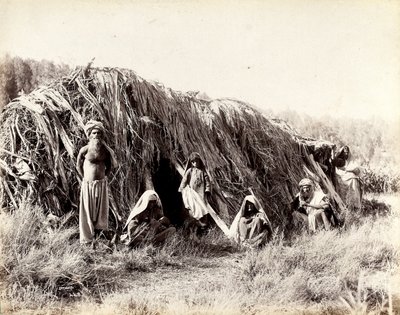 „Chata Brahuis”, Ziarat autorstwa Unknown photographer