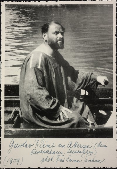 Gustav Klimt w łodzi wiosłowej autorstwa Unknown photographer