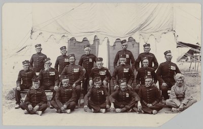 Weterani buntu indyjskiego z 2. pułku Gurkha (własność księcia Walii) autorstwa Unknown photographer