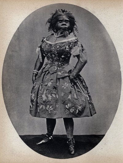 Potwory, psia kobieta. Fotografia, koniec XIX wieku, Paryż. Dz. Selva. autorstwa Unknown photographer