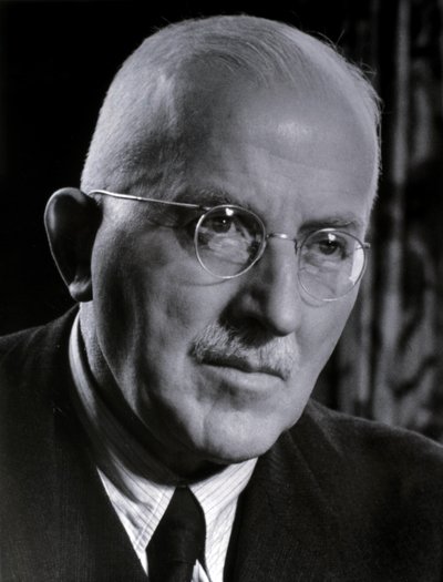 Portret Hermanna Staudingera (zdjęcie) autorstwa Unknown photographer