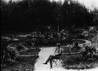 Portret kompozytora Piotra lub Piotra Iljicza Czajkowskiego (lub Czajkowskiego lub Cajkowskiego lub Czajkowskiego autorstwa Unknown photographer