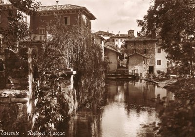Tarcento, refleksje na wodzie, pocztówka autorstwa Unknown photographer