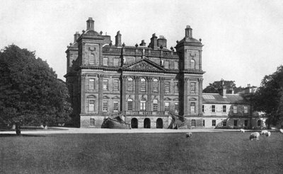 Duff House, Banff, Szkocja, 1924-1926. autorstwa Valentine and Sons Ltd