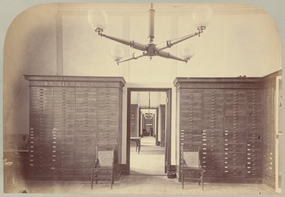 Pl. VII. Historia na poddaszu: pokoje pracy autorstwa Victor Prevost, Gaston L. Feuardent and Co., New York