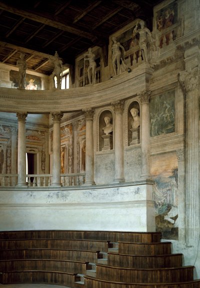 Architektura renesansowa: widok na Teatr Olimpijski (teatro olimpico) zaprojektowany przez architekta Vincenzo Scamozzi (1552-1616) 1588-1590 Sabbioneta, Włochy autorstwa Vincenzo Scamozzi