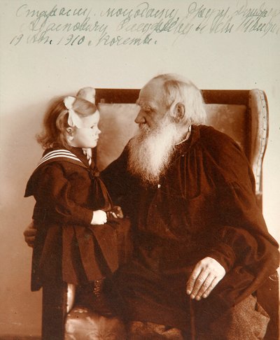 Rosyjski pisarz Lew Tołstoj ze swoją wnuczką Tatianą, Jasna Polana, Rosja, ok. 1910. autorstwa Vladimir Grigorievich Chertkov