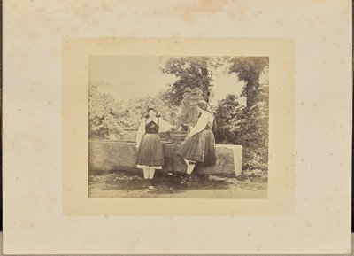 Słoweńcy z Gail Thal w strojach świątecznych, Karyntia autorstwa W.D. Howard and F.H. Lloyd