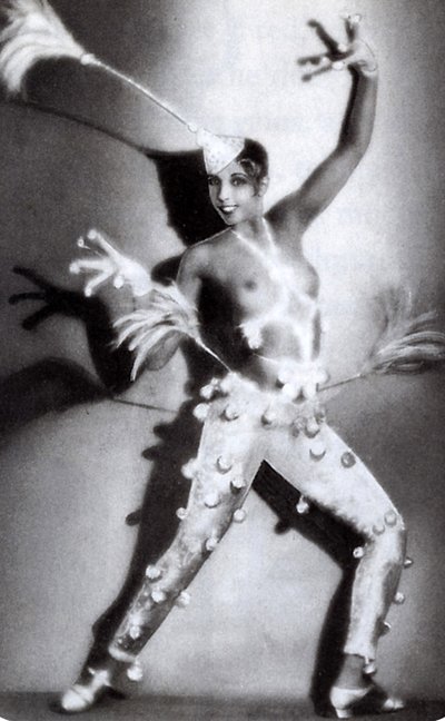 Josephine Baker c.1927 (zdjęcie czarno-białe) autorstwa Walery