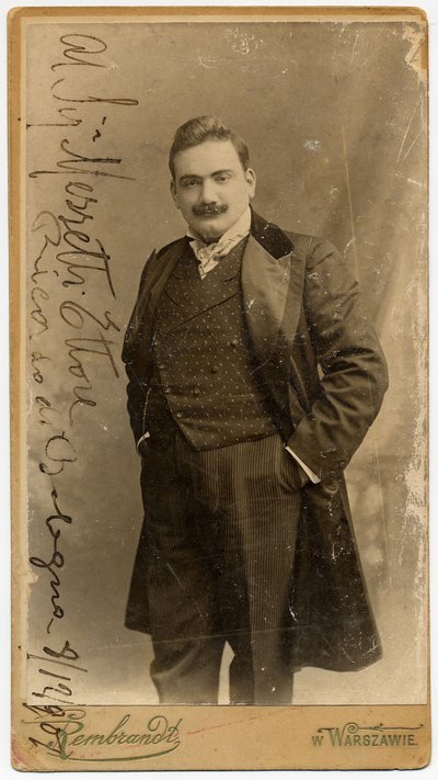 Portret śpiewaka operowego Enrico Caruso 1873-1921, 1900. autorstwa Warsaw. Photo studio Rembrandt