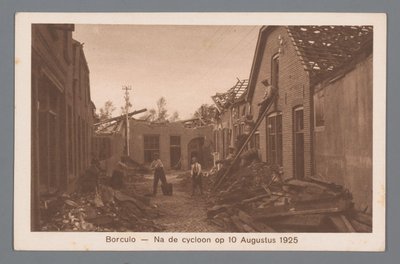 Borculo – Po cyklonie 10 sierpnia 1925 r. autorstwa Weenenk and Snel
