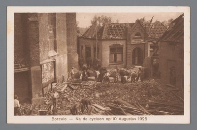 Borculo – Po cyklonie 10 sierpnia 1925 r. autorstwa Weenenk and Snel