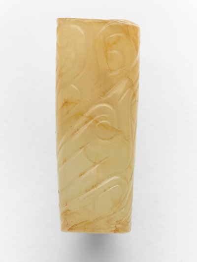 Cylindryczny koralik, ok. 800-700 pne (nefryt) autorstwa Western Zhou Dynasty Chinese School