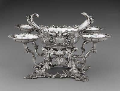 Patera autorstwa William Cripps