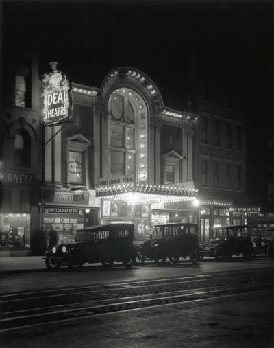 Teatr Idealny, 693 Ósma Aleja, 49. Ulica, c.1916-17 autorstwa William Davis Hassler