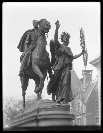 Statua Williama Tecumseha Shermana na 59. ulicy i Piątej Alei, Nowy Jork, c.1913 autorstwa William Davis Hassler