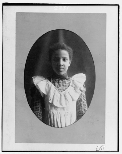 Bazoline Estelle Usher, studentka Uniwersytetu w Atlancie autorstwa William Edward Burghardt "W. E. B." Du Bois