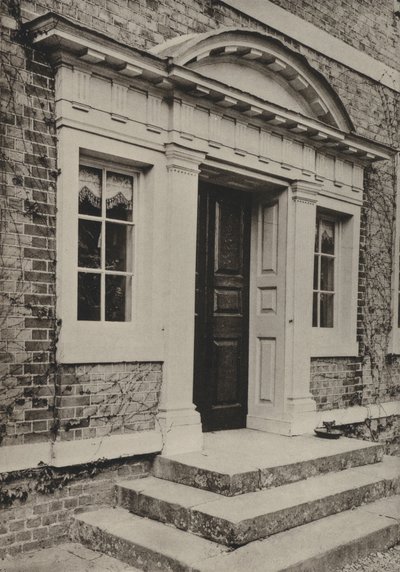 Doorway, The Broad, Hellingly, Sussex (zdjęcie czarno-białe) autorstwa William Galsworthy Davie