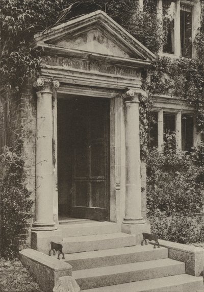Doorway, Dekanat, Battle, Sussex (zdjęcie czarno-białe) autorstwa William Galsworthy Davie