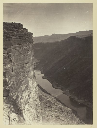 Grand Cañon, rzeka Kolorado, w pobliżu Paria Creek, patrząc na wschód autorstwa William H. Bell