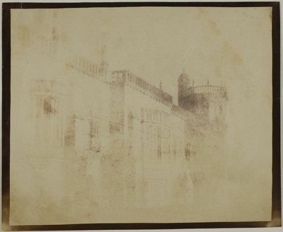 Opactwo Lacock, południowy front w kierunku wieży Sharingtona autorstwa William Henry Fox Talbot