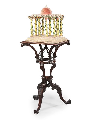 Statyw trójnożny Jerzego III ze świątynią, ok. 1762 autorstwa William Ince